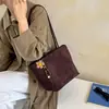 Bolsa de camurça tipo balde transfronteiriça para mulheres, nova moda 2026, bolsa de ombro retrô, bolsa tote fosca de grande capacidade