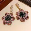Pendientes colgantes de flores brillantes con diamantes y agujas de plata, pendientes atmosféricos exagerados europeos y americanos, pendientes ligeros de temperamento de moda de lujo al por mayor