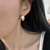 Pendientes de Aro de Metal Retro de Alta Calidad con Acabado Cepillado Aro Ligero de Lujo Elegante Anillo de Oreja Integrado con Placa para Repelente de Mosquitos Pinza para Oreja sin Agujeros para Mujer
