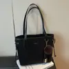 Transfronterizo 2025 Nuevo Invierno Retro Versátil Bolso de Viaje para el Trabajo Bolso de Mano Estilo Coreano para Mujer Bolso Tote de Hombro de Gran Capacidad