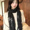 Bufanda larga de lino plisado estilo páramo vintage para mujer, con un toque artístico de alta gama, adecuada para viajar por el Noroeste como chal o bufanda