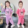 Conjunto Esportivo para Meninas Verão 2025 Novo Estilo Bebê Menina Verão Fashion Menininha Desenho Animado Conjunto de Duas Peças