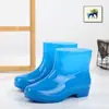 Botas de chuva de secagem rápida sem forro para mulheres, botas de chuva de cano alto em algodão aveludado, impermeáveis, antiderrapantes, de cano médio, sapatos de borracha, botas de água, cozinha, quentes
