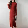 Suéter 100% Lana Pura para Mujer Cuello Alto Medio Tejido Vestido de Manga Larga Otoño e Invierno Nuevo Estilo Moderno y Tendencia Botones Laterales