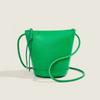 Bolso Cubo Nuevo Estilo Verano 2026, Bolso de Hombro Deportivo de Cuero Suave a la Moda con Correa Fina, Bolso Cruzado Versátil para Mujer, Moderno