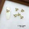 Estilo Año Nuevo Éxito Instantáneo Arte de Uñas Zircón Diamante Rojo Zodiaco Pony Lindo Caballo de Madera Pequeño Uñas Portátiles Diamante