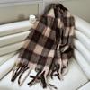 Novo Cachecol Xadrez Vintage Maillard Outono e Inverno Wrap Baba Gig Cachecol Quente Espessado Atmosfera para Homens e Mulheres