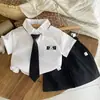 Roupas de Verão Infantis Lindo Novo Estilo, Fatos de Verão para Meninos Estilo Britânico, Camisas, Fatos para Bebês de Manga Curta Atacado