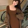 Atmósfera Estilo Coreano Principios de Otoño Ropa Popular para Mujer 2025 Nuevo Paso a Paso Vestido de Cola de Pescado Negro Loto Falda Larga