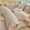 Juego de Cuatro Piezas de Cama de Terciopelo de Leche Tallado de Alto Peso Otoño e Invierno Antiestático Funda de Edredón con Doble Cara de Felpa Ropa de Cama