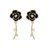 Elegantes Aretes de Camelia, Estilo Popular, Aretes Suaves y Lujosos, Estilo Retro de Pequeña Fragancia, Aretes Niche de Moda