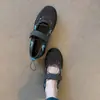 Versão Coreana de Sapatos Mary Jane Espessos de Esportes de Montanhismo Retro de Nicho para Mulheres com Velcro Estilo Funcional Couro Macio Estilo Ballet