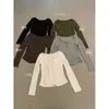 Camiseta de Manga Larga Henley Color Verde Limón Té Verde Estilo Coreano Otoño 2026 Corte Relajado Versátil Adelgazante Dobladillo Enrollable para Mujer