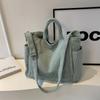 Nuevo bolso de pana versátil para primavera y otoño para mujer 2023 moda hombro cruzado portátil tote bag bolso diario para ir al trabajo