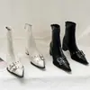 Primer Encuentro 2026 Otoño/Invierno Botines para Mujer con Punta Fina, Hebilla y Tacón Grueso, Estilo Europeo y Americano, Tacón Alto, Cierre de Cremallera Trasera, Botines Cortos Adelgazantes