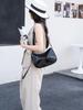 Moda Bolsa Feminina de Couro Genuíno Bolsa Transversal Couro Bovino Camada Superior Rachado Bolsa de Ombro Retro Transfronteiriça Nova Bolsa Feminina de Axila