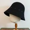 Sombrero de Pescador Estilo Japonés para Mujer, Sombrero para el Sol con Adornos de Perlas, Elegante y con Estilo Sombrero de Pescador de Punto, Versátil para Ir al Trabajo, Realza la Apariencia del Rostro