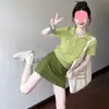 Camisa Manga Curta Regular com Gola de Tricô Verde Matcha e Tecido Ice Silk para Mulheres 2026 Verão Nova Blusa Dopamina