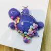 Nuevos adornos luminosos hechos a mano de resina de tortuga movediza, crema, caricatura, móvil para teléfono DIY, juguete con X20