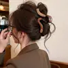 Lindo y elegante pinza de tiburón con forma de lazo, pinza para el pelo de moda con diseño floral, accesorio simple para peinados recogidos a medias