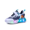 Zapatillas Luminosas para Niños Primavera y Otoño Nuevos Zapatos de Dibujos Animados con Luces LED para Niños Pequeños y Medianos Malla Transpirable Baloncesto Zapatos Casuales