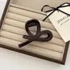 Pinza para el Cabello Casual con Lazo Medio Atado, Pinza para el Cabello Femenina y de Alta Gama, Pinza de Tiburón Pequeña Tocado para el Cabello en la Parte Posterior de la Cabeza