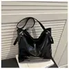 Bolsa Tote Nicho para Mulheres 2025 Nova Bolsa de Mão Textura de Couro Patente de Alto Padrão Bolsa de Ombro Grande Capacidade para Mulheres