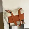 Bolsa Boston Casual de Gran Capacidad 2026 Nuevo Invierno Viaje Colorido Bloque de Color Bolso de Hombro Cruzado Único para Mujer