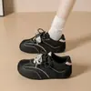 Tênis de treino alemães planos, antiderrapantes, versáteis, novo design color-block estilo coreano 2026, cadarços duplos, leves, sola macia, confortáveis para usar o dia todo, tênis casuais