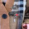 Broche Corsage Estilo Británico Retro para Mujer Accesorios para Ropa Accesorios Anti-Luz Accesorios para Pines de Abrigo