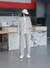 Conjunto Casual Deportivo Primavera/Verano 2026 para Hombre, Chaqueta Cardigan de Punto de Alta Gama con Cuello en V y Pantalones Rectos Conjunto de Dos Piezas