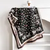 Bufanda de Imitación Cachemir de Alta Gama Estilo Retro Francés Mariposa Nueva para Mujer en Otoño e Invierno Grosor Adicional Cálida para Exteriores Chal de Oficina