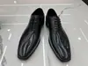 Fabricantes venta al por mayor zapatos de cuero de punta para hombre, zapatos Oxford de cuero de talla grande formales de negocios británicos, zapatos de hombre hechos a mano con combinación de colores de moda