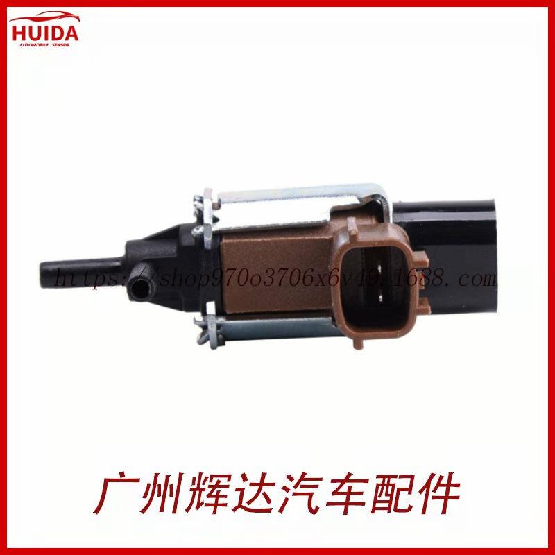 K5T46591-3.jpg