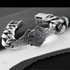 Nuevo y elegante pulsera de cruz para hombres a la moda, colección de pulseras vintage hechas a mano de alta gama europeas y americanas, directo del fabricante