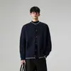 Cárdigan de punto para hombre, Nuevo Otoño/Invierno Estilo Coreano Moda Retro Tejido de trenza Cuello alto Versátil Chaqueta suéter para hombre