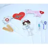 Copyright Decorativo Ángel Blanco Día de la Enfermera Doctor Estético Andador de Reversa Serie Prevención de Epidemias Tarjeta para Pastel Inserto