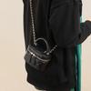 Bolsas Moda Femenina Nueva Bolsa de Hombro Pequeña Cuadrada de Gama Alta Más Fácil de Combinar Cruzada de Nicho Bolso de Cuero Genuino para Mujer