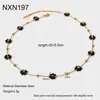 Conjunto de Joias de Nicho de Luxo para Mulheres - Colar e Pulseira de Aço Inoxidável com Pingente de Vidro Flor Margarida Preta - Banhado a Ouro 18K