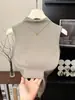 Regata sleeveless gola alta pequena estilo coreano para mulheres, modelagem justa, top curto versátil para o dia a dia, camiseta básica de verão