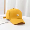 Gorra de Niños Primavera y Verano Gorra Bordada con Letras Estilo Coreano Moderna Gorra de Béisbol Sencilla Versátil Sombrero para el Sol para Estudiantes de Primaria