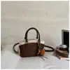 Bolso bandolera personalizado casual y elegante, nuevo bolso pequeño cuadrado de felpa otoño 2026, bolso cruzado simple relajado y a la moda