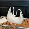 Bolso de Hombro de Lujo Elegante Estilo Francés en Forma de Media Luna, Bolso de Axila de Moda, Textura Casual Simple, Bolso de Hombro de Color Sólido