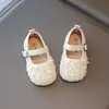 Zapatos Pequeños de Cuero con Lazo de Moda Versátiles para Niñas Nuevo Estilo Primavera/Otoño 2026 Zapatos de Princesa con Suela Suave Cómodos Zapatos de Corte Bajo