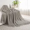 Manta para Sofá, Lujo Ligero Estilo Ins Color Sólido Manta de Aire Acondicionado, Manta de Aire Acondicionado Suave y Amigable con la Piel, Decoración Suave para Sala de Estar y Dormitorio Manta para Siesta
