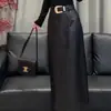Nuevo Falda de Cuero Elegante Negra de Cintura Alta con Caída, Versátil y de Lujo Ligero, Otoño/Invierno 2026