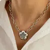 Nuevo Collar de Cristal Europeo y Americano Transfronterizo con Colgante de Estrella de Cinco Puntas de Diamante Hebilla Ot Estilo de Lujo Accesible Cadena para la Clavícula Accesorios Joyería para Mujeres