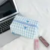 Bolsa de Maquiagem Azul Fresca e Simples de Mão para Mulheres, Bolsa de Armazenamento Portátil, Bolsinho Interno, Bolsa de Armazenamento para Viagem, Pequena Bolsa de Maquiagem
