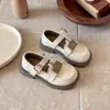 Zapatos de cuero estilo británico 2026 primavera y otoño nuevos versión coreana para niñas suela blanda Mary Jane princesa casual zapatos de suela gruesa