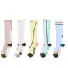 Calcetines de compresión deportiva para pantorrillas de mujer, estilo fino de verano, adecuados para bádminton, tenis, carrera profesional, salto de cuerda, ciclismo al aire libre, calcetines de tubo largo